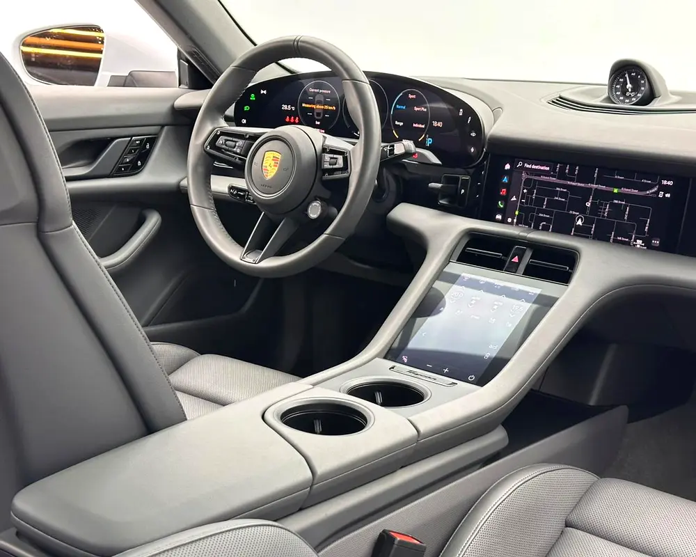 2021 Porsche Taycan 4S, 09/2026 Porsche Warranty, Porsche Full Service History, GCC - Image 11