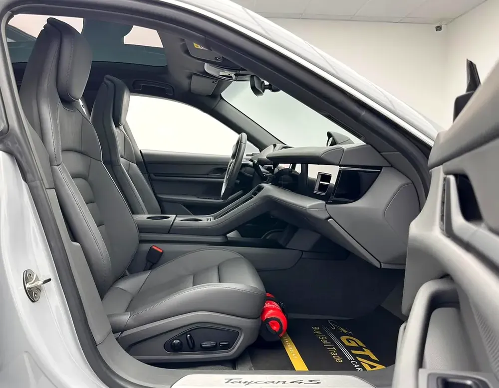 2021 Porsche Taycan 4S, 09/2026 Porsche Warranty, Porsche Full Service History, GCC - Image 16