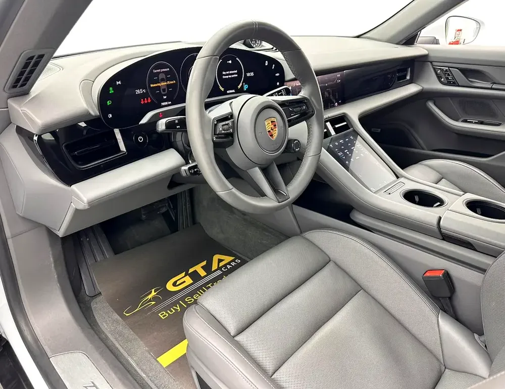 2021 Porsche Taycan 4S, 09/2026 Porsche Warranty, Porsche Full Service History, GCC - Image 9
