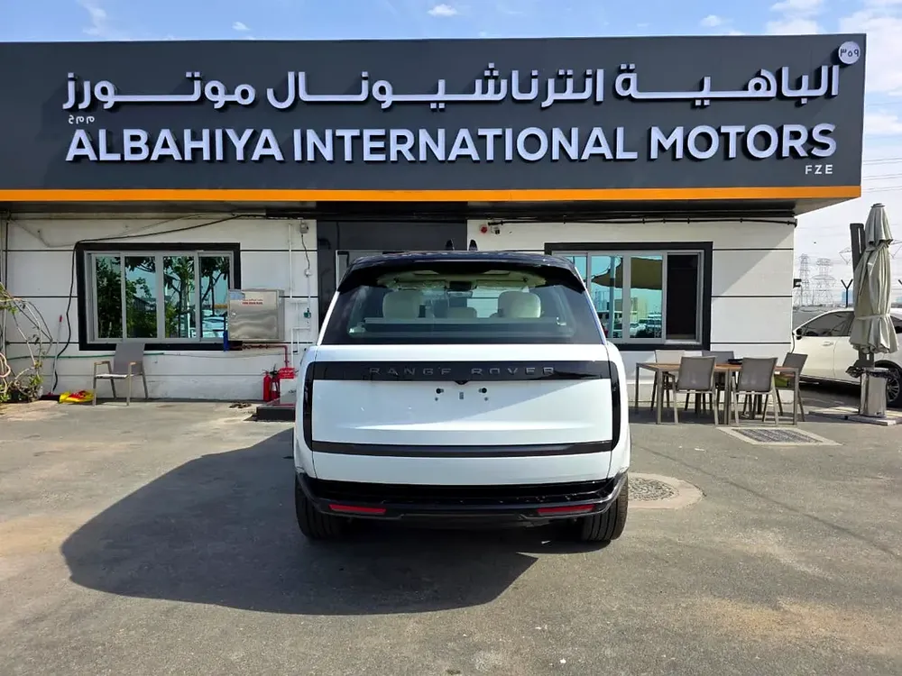 Land Rover Range Rover Autobiography 2026 - GCC Specs - Perfect Condition - Image 6