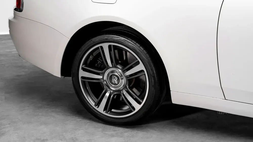 Rolls-Royce Wraith - 2014 - GCC Specs - Image 18