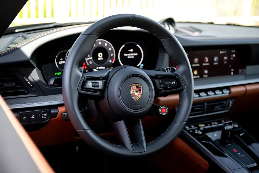 2025 Porsche 911 Carrera 992.2 | Porsche Warranty Till 2028 - Image 10
