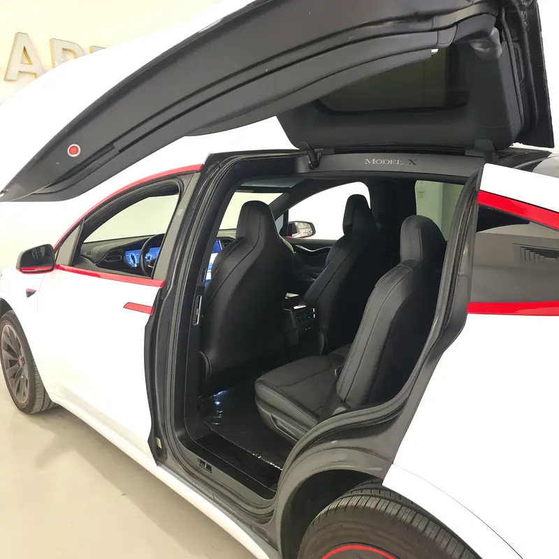 AED 1311 PM | TESLA MODEl X P75D 2017 | WELL MAINTAINED | 1 YEAR WARRANTY | GCC - Image 14