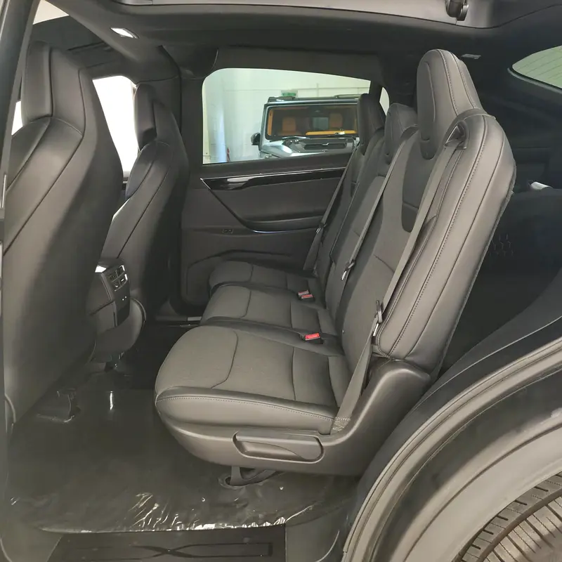 AED 1311 PM | TESLA MODEl X P75D 2017 | WELL MAINTAINED | 1 YEAR WARRANTY | GCC - Image 15