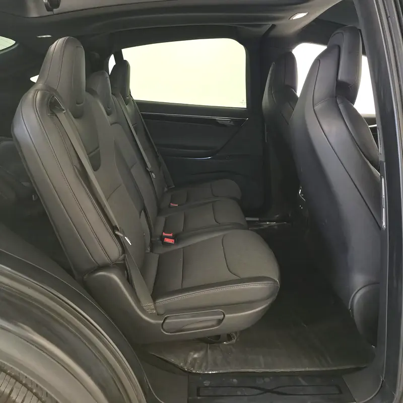 AED 1311 PM | TESLA MODEl X P75D 2017 | WELL MAINTAINED | 1 YEAR WARRANTY | GCC - Image 17