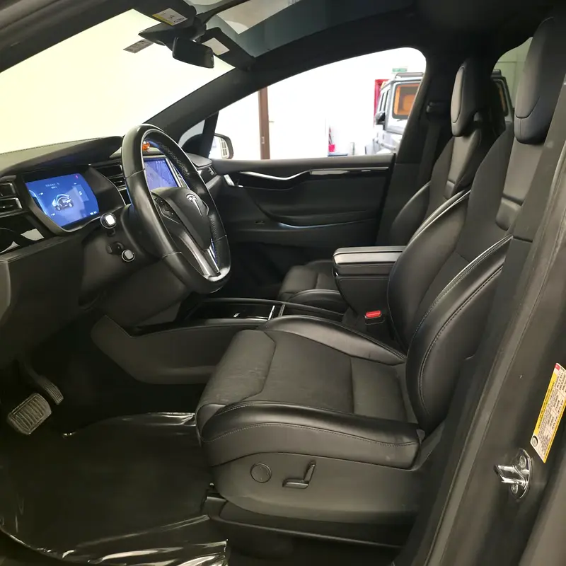 AED 1311 PM | TESLA MODEl X P75D 2017 | WELL MAINTAINED | 1 YEAR WARRANTY | GCC - Image 9