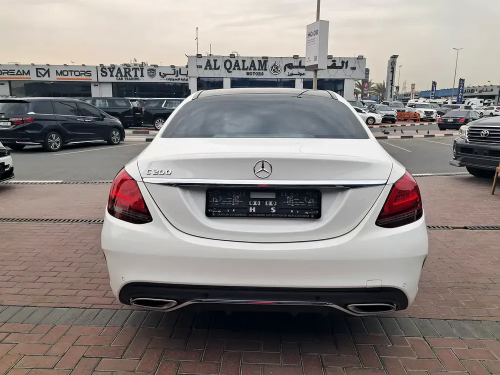 Mercedes C200 Gcc Specs Single Owner 100% Original Paint With Full Body PPF Very Well Maintained - Image 7