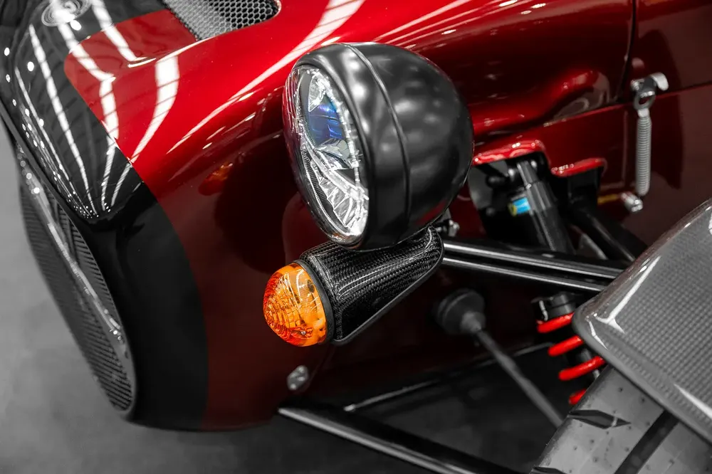 CASH: 355,000 AED | 2025 Caterham 485 Final Edition /  Only 60 Units Worldwide / Caterham Warranty - Image 6