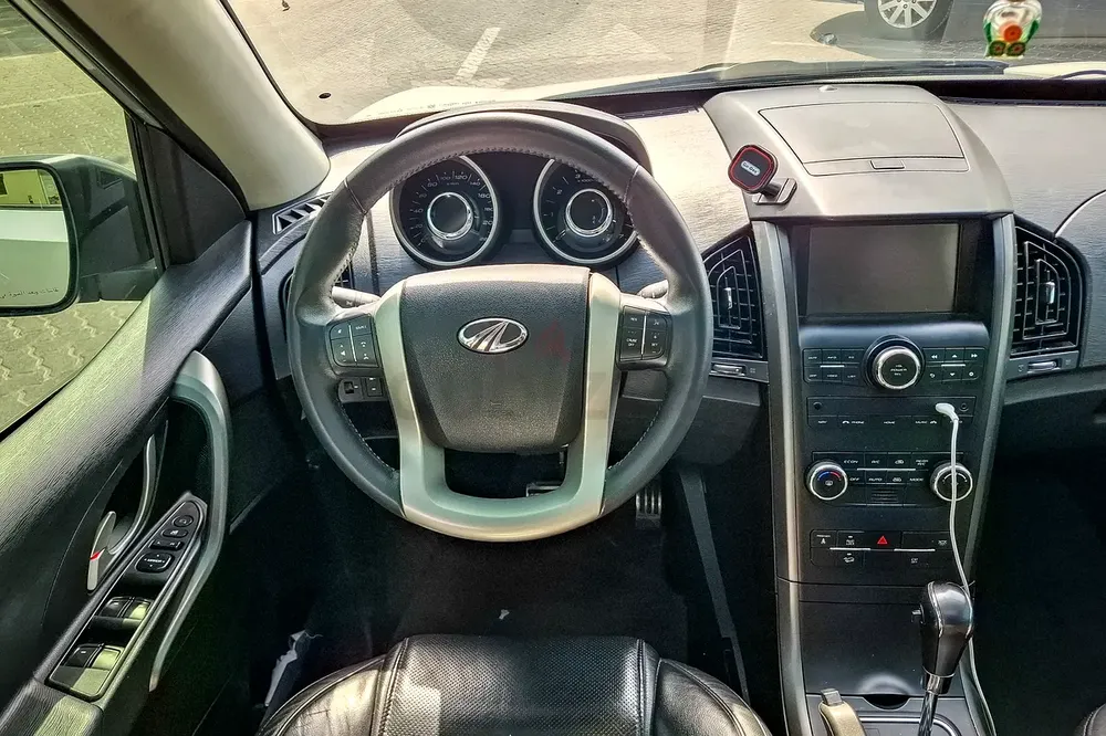 AED 424/month | 2018 Mahindra XUV 500 W10 | GCC Specs | Ref#366768 - Image 10