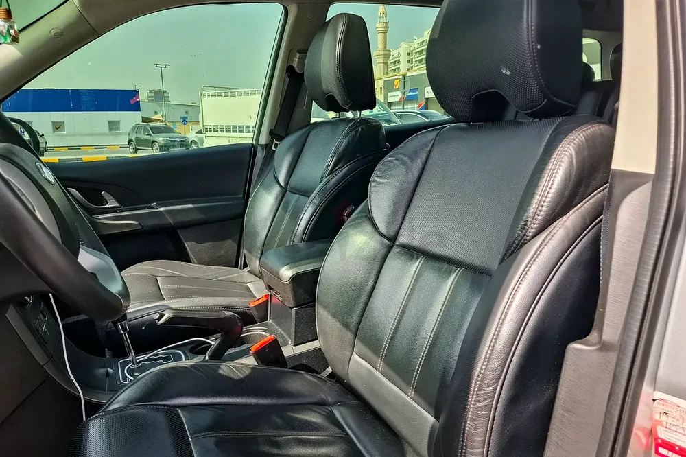 AED 424/month | 2018 Mahindra XUV 500 W10 | GCC Specs | Ref#366768 - Image 11