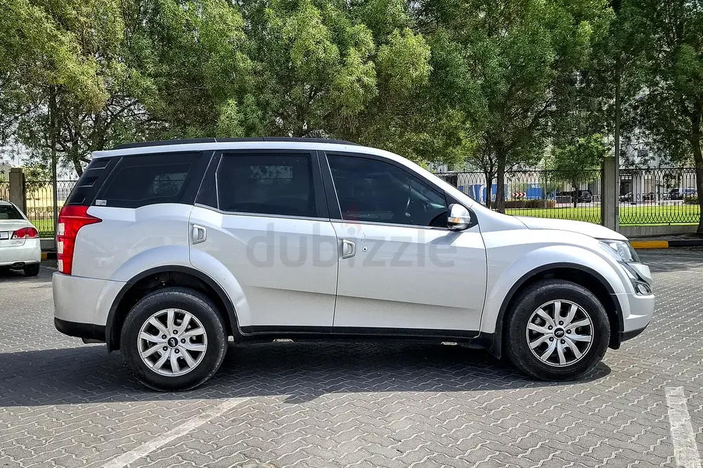 AED 424/month | 2018 Mahindra XUV 500 W10 | GCC Specs | Ref#366768 - Image 4