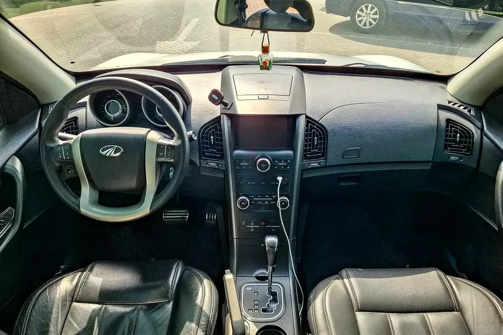 AED 424/month | 2018 Mahindra XUV 500 W10 | GCC Specs | Ref#366768 - Image 9