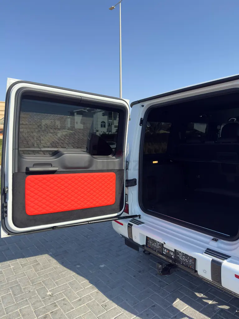 2025 Mercedes-Benz G-Class G 63 AMG - GCC Specs - Image 7