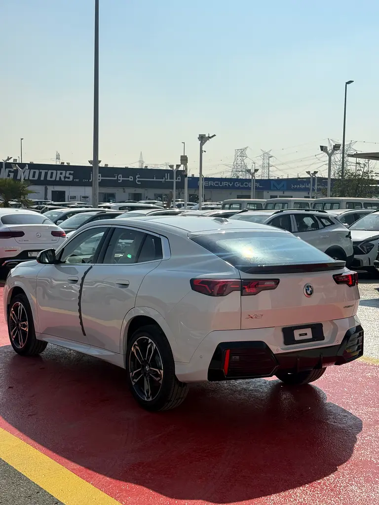 BMW X2 S DRIVE 25I 2026 - Image 6