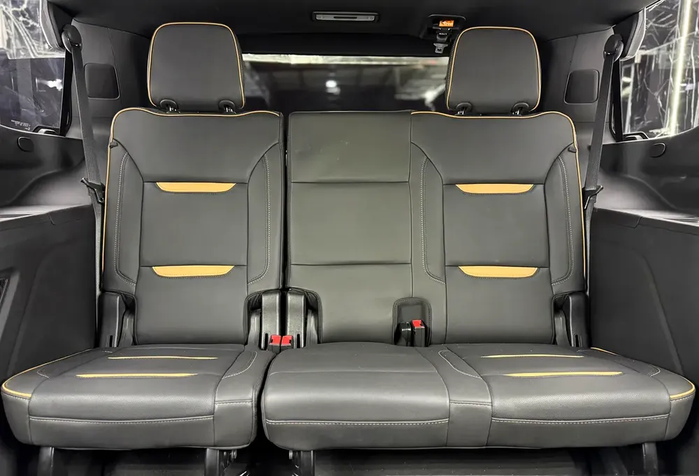 2024 GMC Yukon AT4, GMC Warranty, 10 Years Engine Warranty, Just Been Serviced, 8 Seater, GCC - Image 18