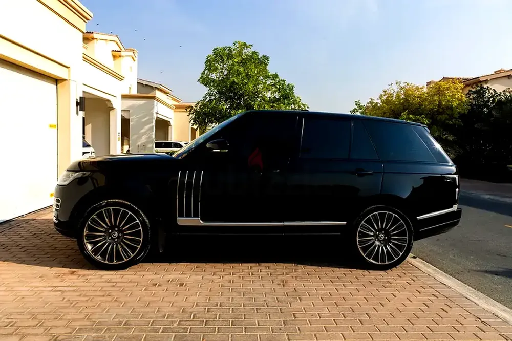 Land Rover Range Rover SV 2014 GCC Specs - Image 4