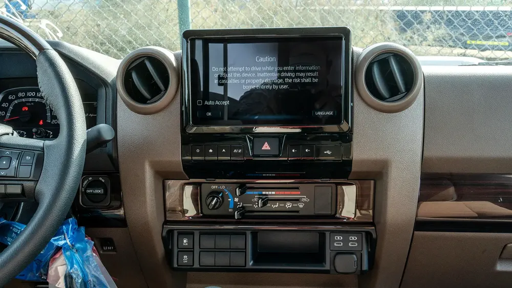 2026 Toyota LC79 2.8L MT Diesel - Image 18