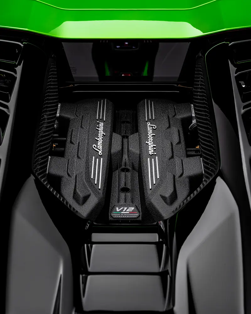 2024 Lamborghini Revuelto - Image 19