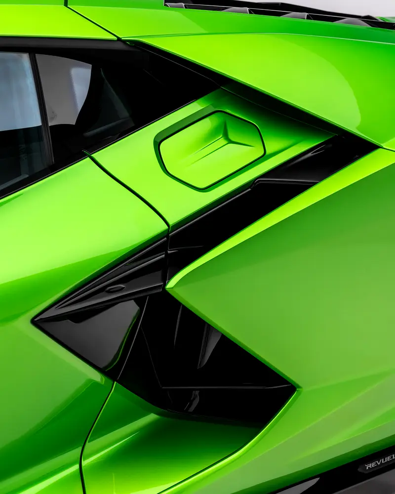 2024 Lamborghini Revuelto - Image 7
