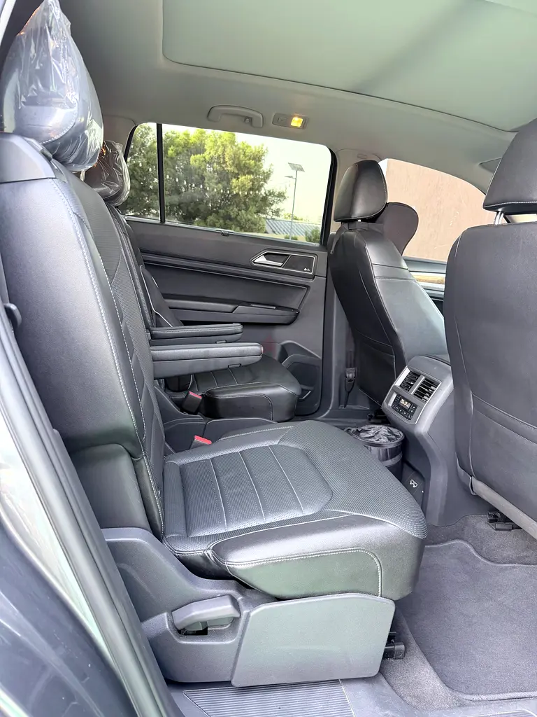 Very Clean Volkswagen Teramont (Atlas)- SEL 4Moti- Full Option- Excellent Condition- Well Maintained - Image 14
