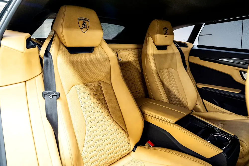 Lamborghini Urus - GCC Spec - Image 11