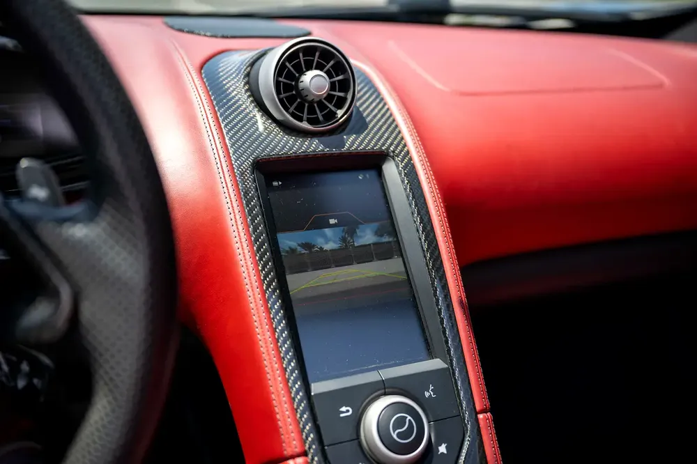 2016 McLaren 650S Spider | GCC Specs | Pristine Condition - Image 14