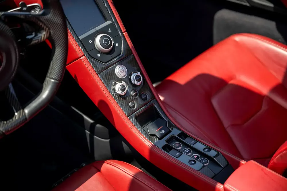 2016 McLaren 650S Spider | GCC Specs | Pristine Condition - Image 17