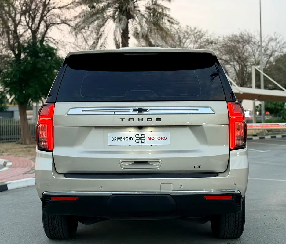 2023 Chevrolet Tahoe LT - GCC Specs - Like New! - Image 5