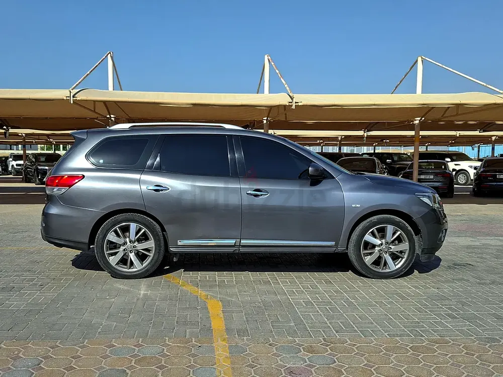 AED 1851/month | 2015 Nissan Pathfinder  | GCC Specs | Ref#415197 - Image 4
