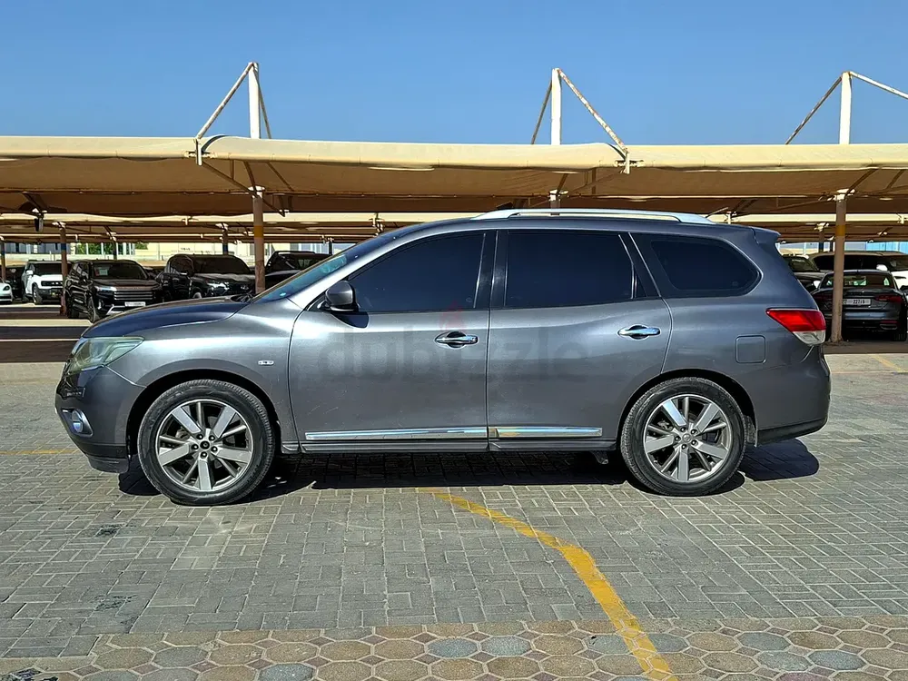 AED 1851/month | 2015 Nissan Pathfinder  | GCC Specs | Ref#415197 - Image 5
