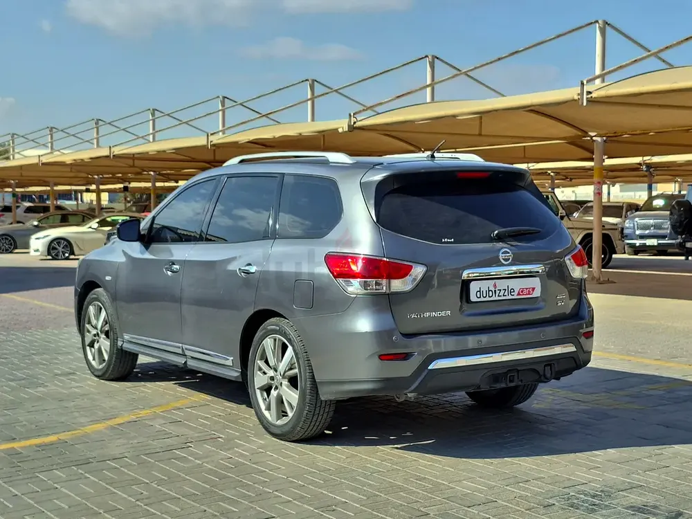 AED 1851/month | 2015 Nissan Pathfinder  | GCC Specs | Ref#415197 - Image 8