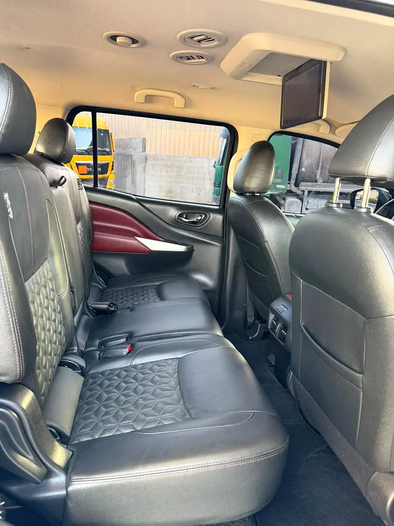 Nissan Xterra Platinum 2023 GCC Specs - Image 19