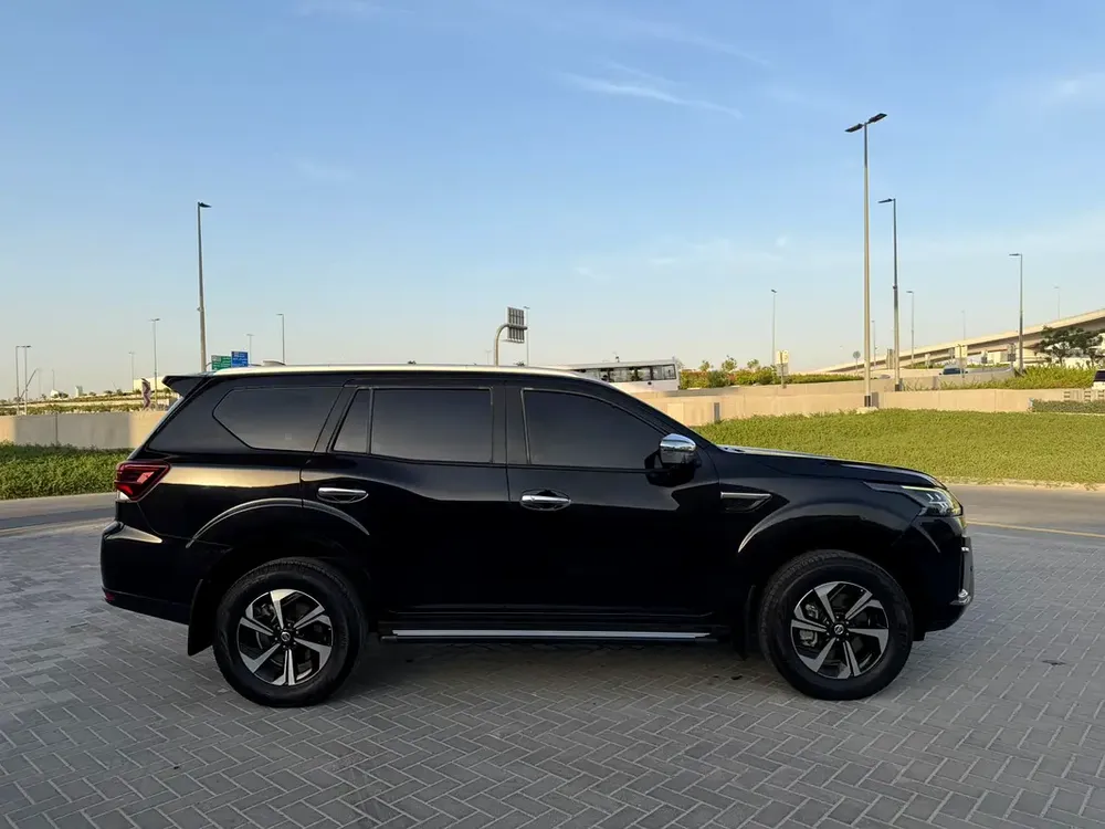 Nissan Xterra Platinum 2023 GCC Specs - Image 8
