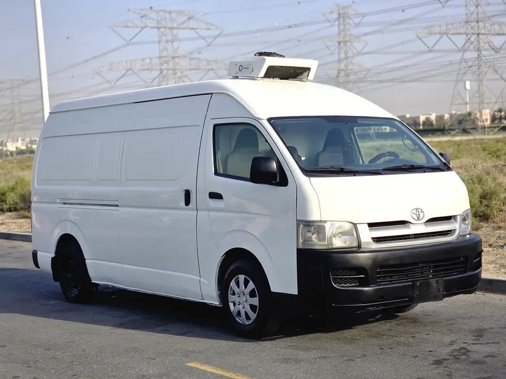 Toyota Hiace // Hiroof Chiller // Model 2007 // Gcc space //Good conditions - Image 6