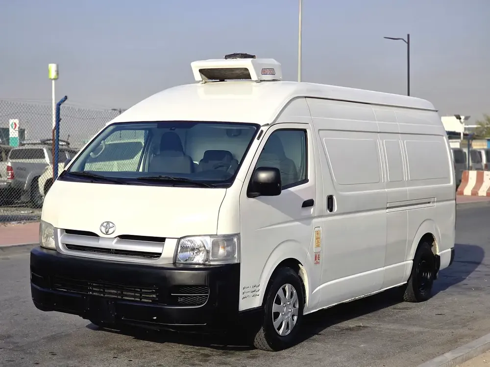 Toyota Hiace // Hiroof Chiller // Model 2007 // Gcc space //Good conditions - Image 9
