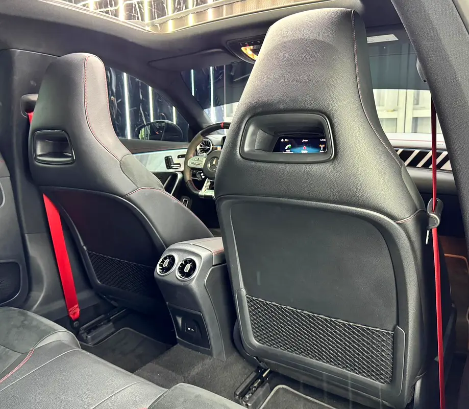 Exclusive offer By ZEUS AUTO  | GCC Specs | Low Mileage | AAA Warranty 2027 - Image 17