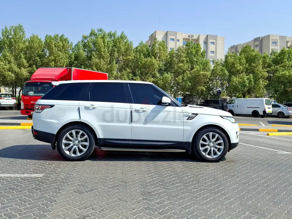 AED 3084/month | 2014 Land Rover Range Rover Sport HSE | GCC Specs | Ref#374863 - Image 4