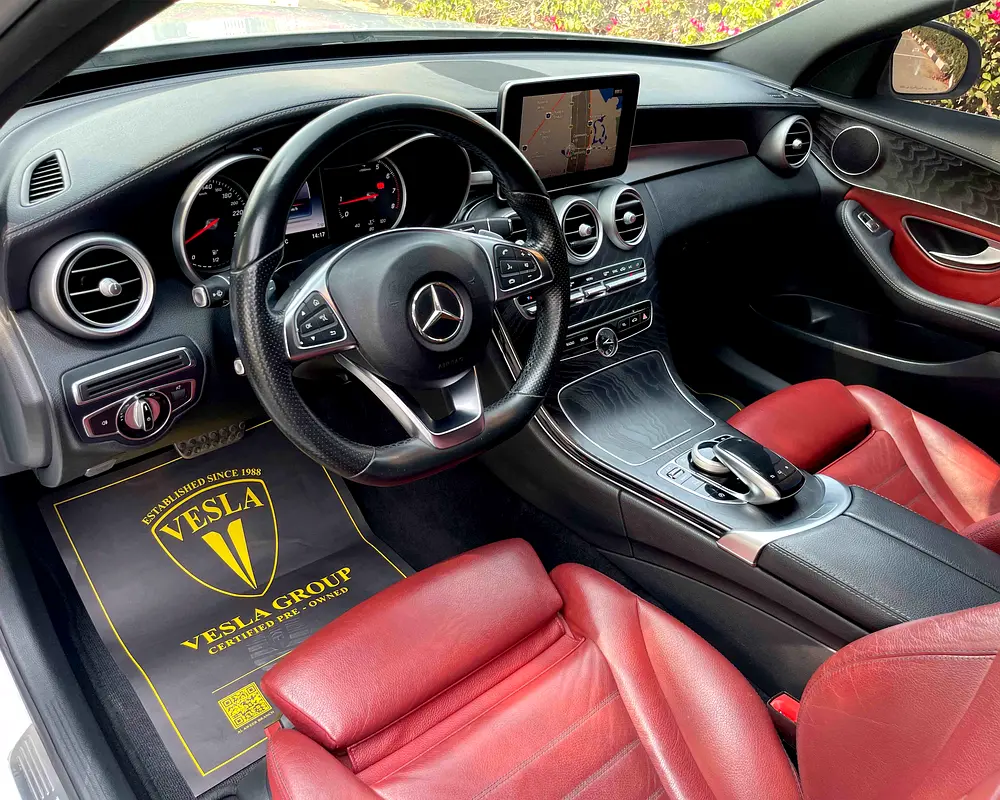 AMG PACKAGE / RED LEATHER + SUNROOF + NAVIGATION + LANE ASSIST + CRUISE CONTROL + AUTO PARK / GCC - Image 10