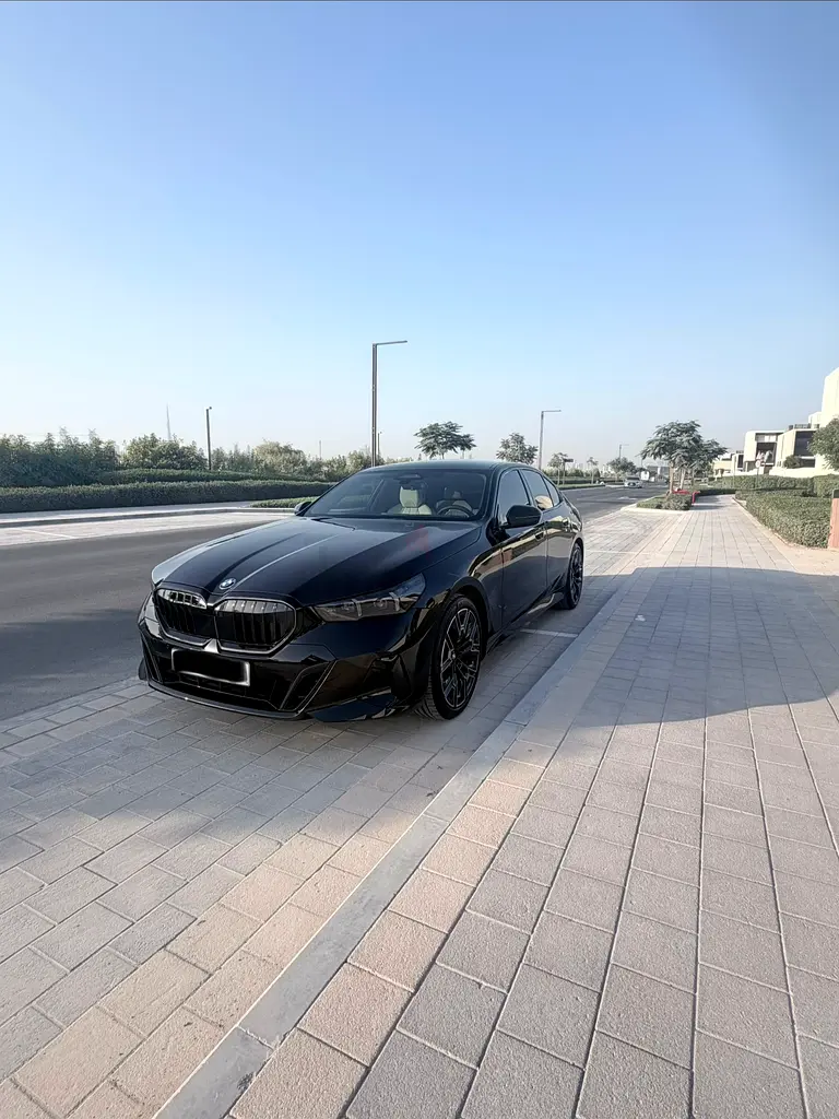 BMW 5-Series 530i M-Kit 2026 GCC Specs - Image 11