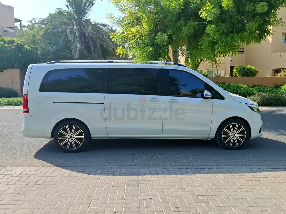AED 1672/month | 2020 Mercedes-Benz V-Class V 250 | GCC Specs | Ref#379291 - Image 4