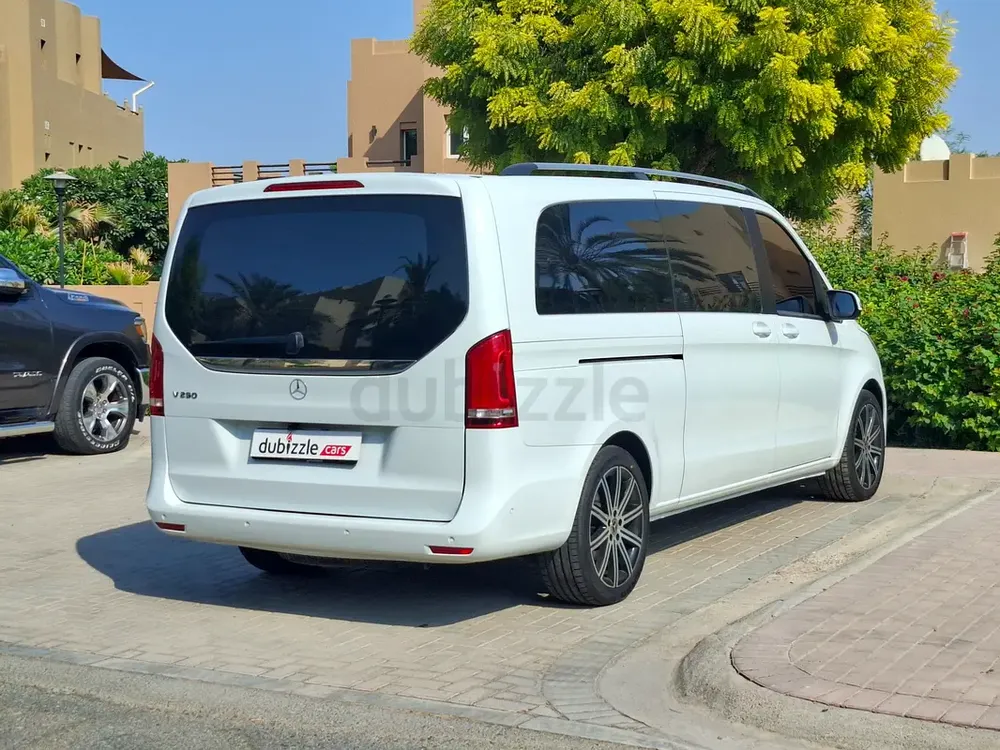 AED 1672/month | 2020 Mercedes-Benz V-Class V 250 | GCC Specs | Ref#379291 - Image 5