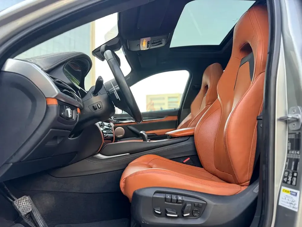 BMW X6M GCC full service history - Image 8