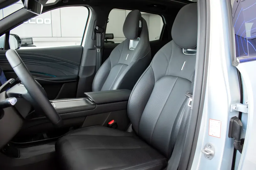 CERTIFIED PRE OWNED LOW MILEAGE OMODA C7 Luxury AWD | EMI: AED 1074 | WARRANTY & SERVICE | GCC - Image 14