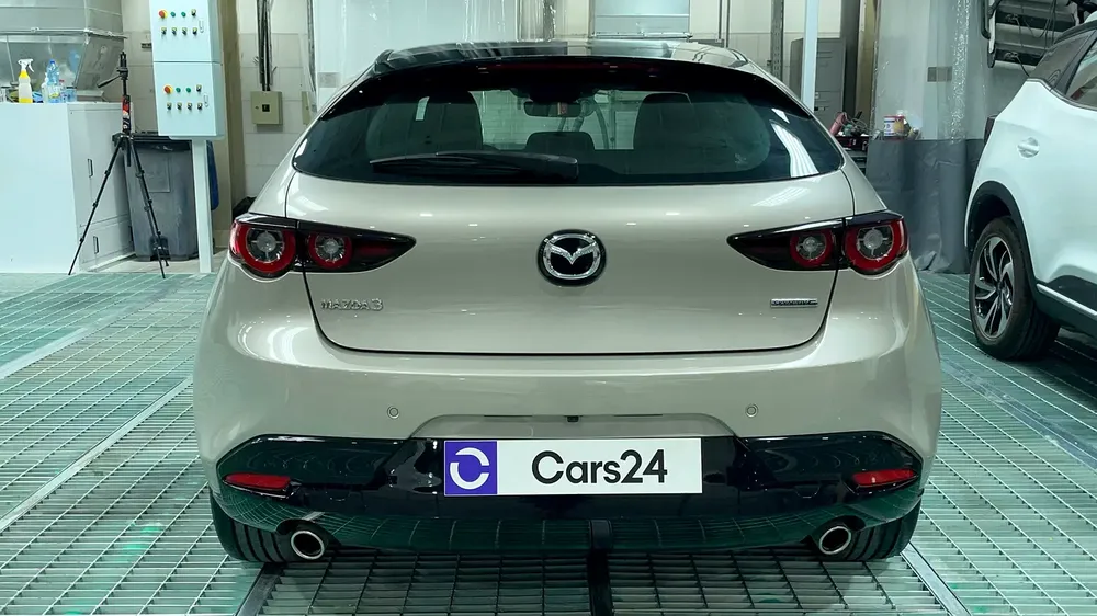 AED 1,362/month | 0 DP | Manufacturer Warranty | Service History | 30 Day Return | MAZDA 3 2025 - Image 4