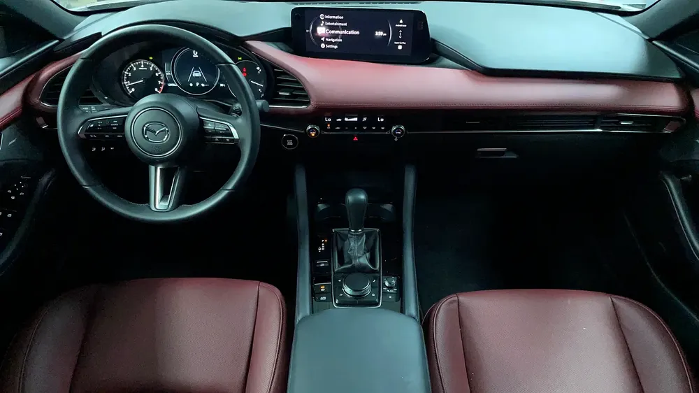 AED 1,362/month | 0 DP | Manufacturer Warranty | Service History | 30 Day Return | MAZDA 3 2025 - Image 7
