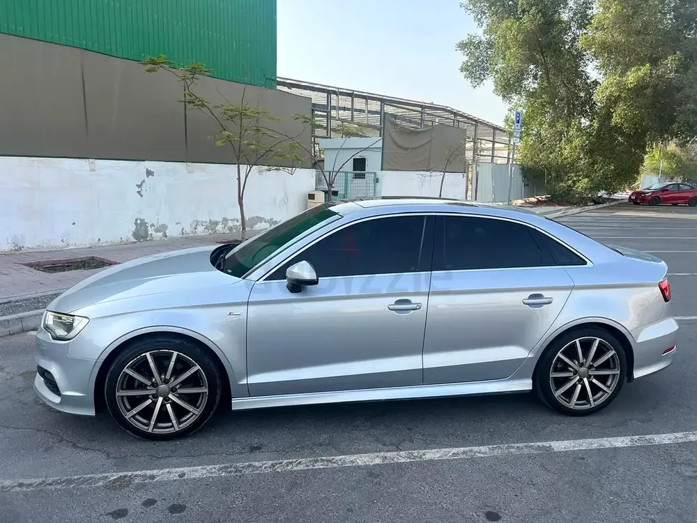 Audi A3 S-Line 2016 | GCC Specs | Pristine Condition - Image 6