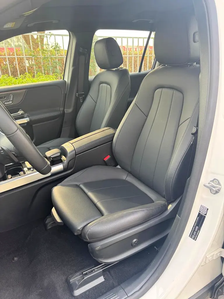 Mercedes-Benz EQB - Image 7