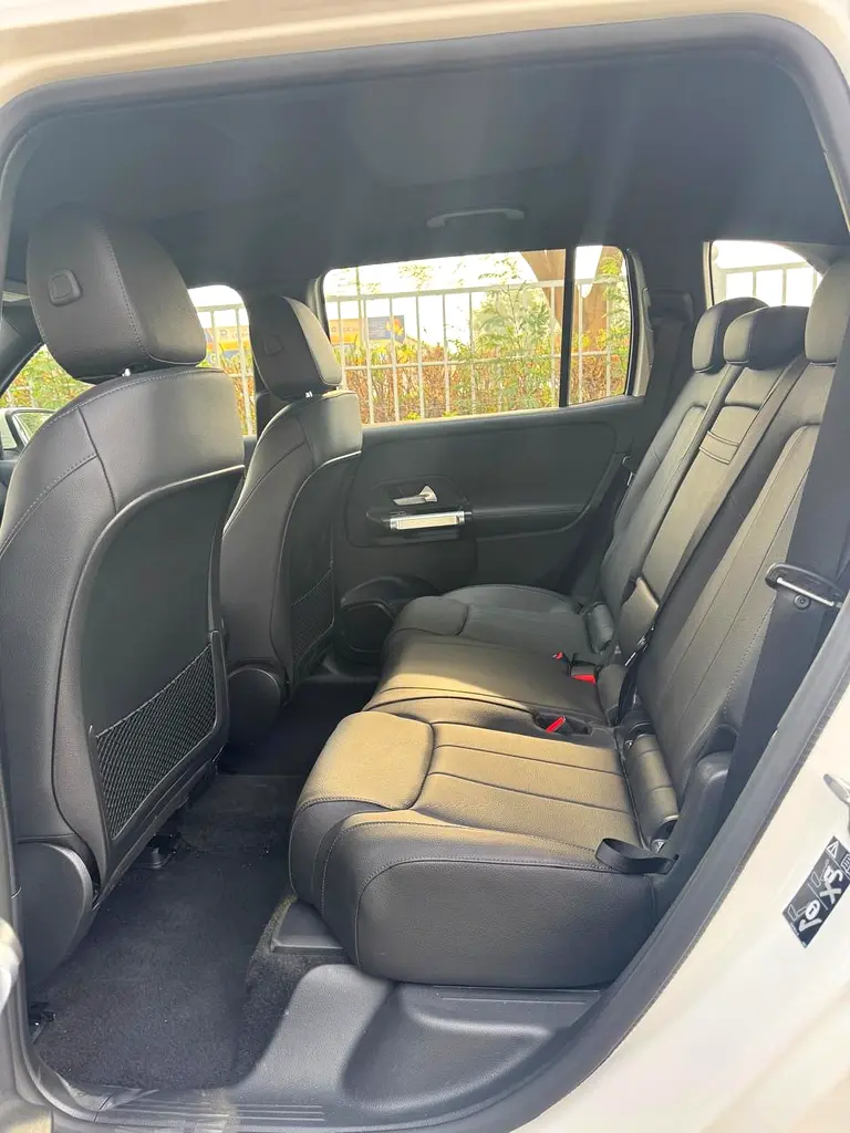 Mercedes-Benz EQB - Image 8