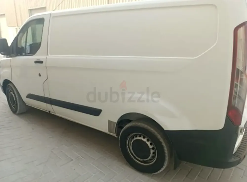 Ford Transit 2020 Chiller Van | GCC Specs | Excellent Condition - Image 4