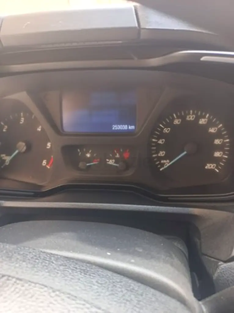 Ford Transit 2020 Chiller Van | GCC Specs | Excellent Condition - Image 6